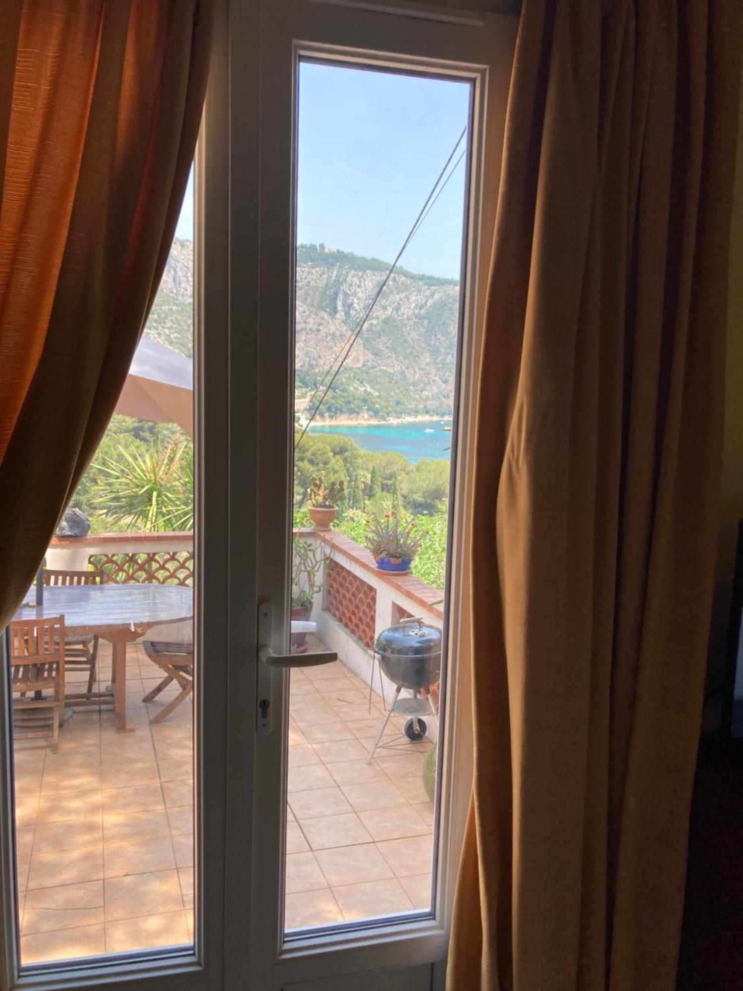 Appartement Independant Dans Villa Eze Bord De Mer Exterior foto