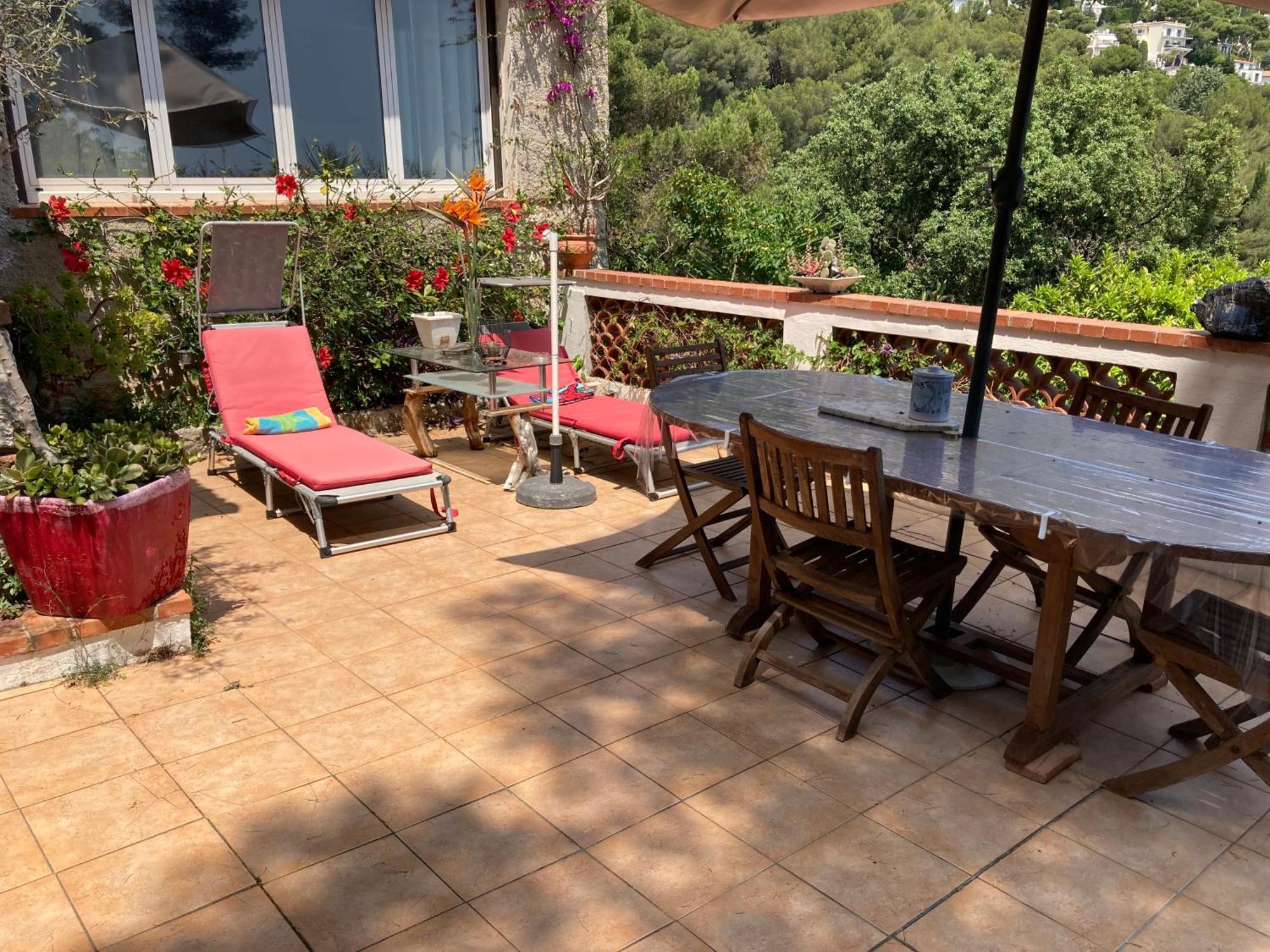 Appartement Independant Dans Villa Eze Bord De Mer Exterior foto